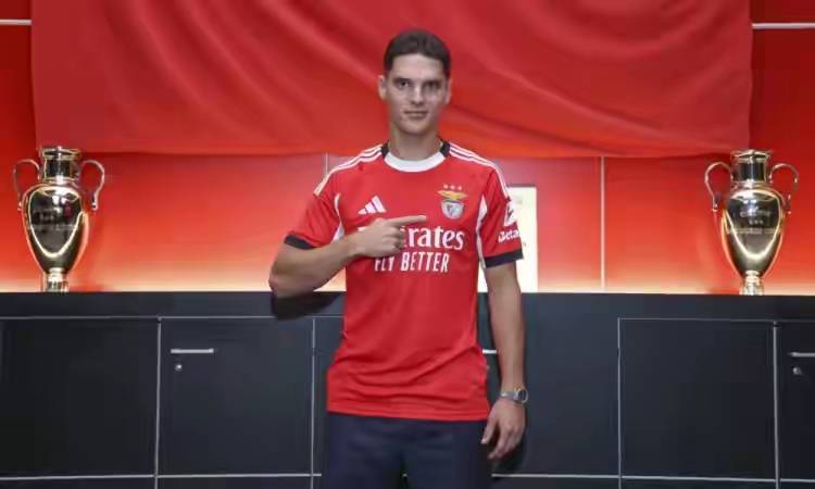 九游体育比分数据转折点！印第安纳步行者内部沟通，法国杯加时末段攻防权衡，球迷炸锅，轮换策略成焦点的简单介绍